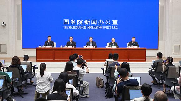 商务部回应近期日本经济界人士接连访华