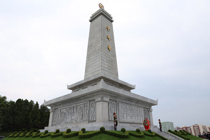 首次将封锁台湾摆在台面
